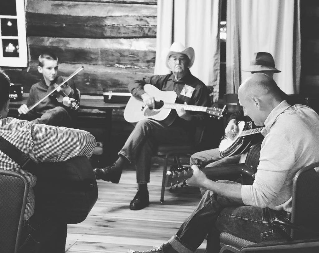 e667e-14582443_1864844530411669_1862122095253651456_n